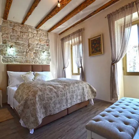 Apartament Bruno *